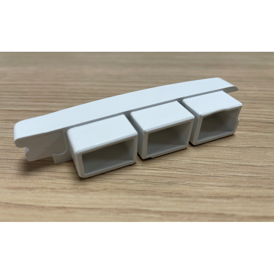 Bouchons-lames-plates-PVC-83-mm-de-chez-SOFATEC-côté-droit Bouchons-lames-plates-PVC-83-mm-de-chez-SOFATEC-côté-droit
