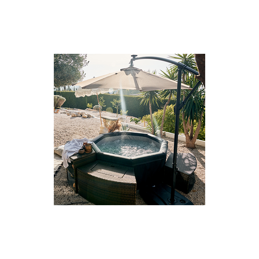 Parasol-pour-Spa-déporté-avec-LED-intégrées