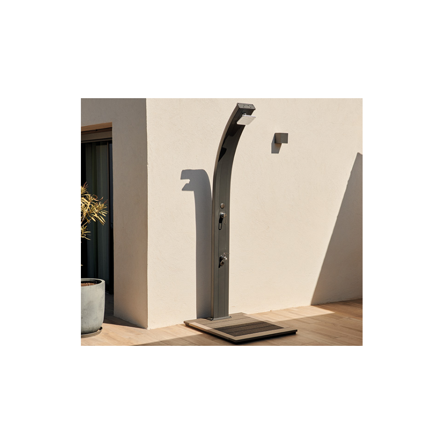 Douche-solaire-aluminium-SPRING-coloris-aluminium-brossé-anthracite Douche-solaire-aluminium-SPRING-coloris-aluminium-brossé-anthracite