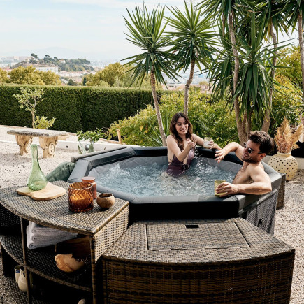 SPA Semi-rigide NetSpa Octopus 6 Places avec ou sans Mobilier avec 2 adultes dedans