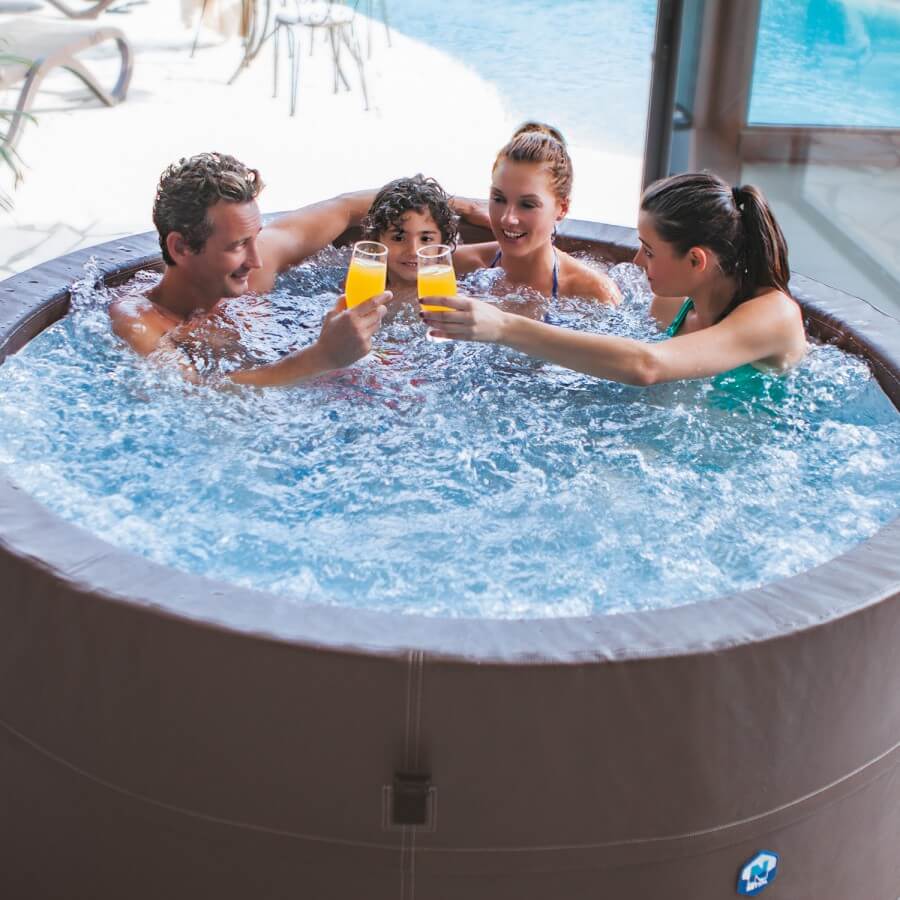 SPA VITA PREMIUM semi-rigide 4 à 6 Places avec ou sans mobilier SPA VITA PREMIUM semi-rigide 4 à 6 Places avec ou sans mobilier