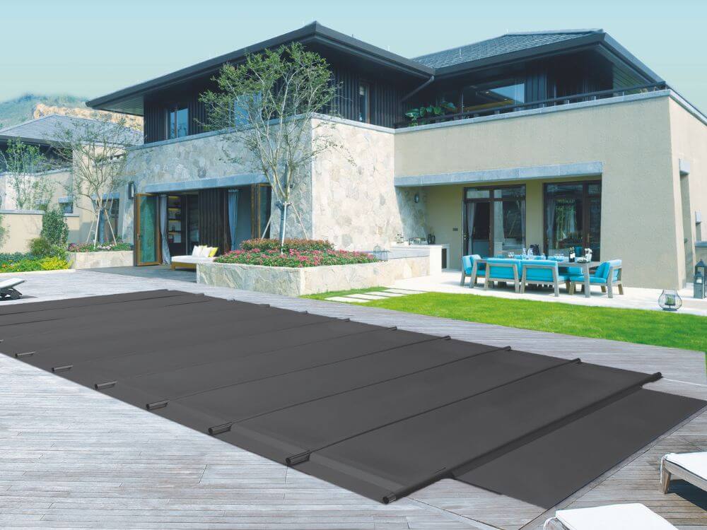 baches a barres pour la sécurité de votre piscine photo de synthèse de bâche à barres pour la sécurité de votre piscine