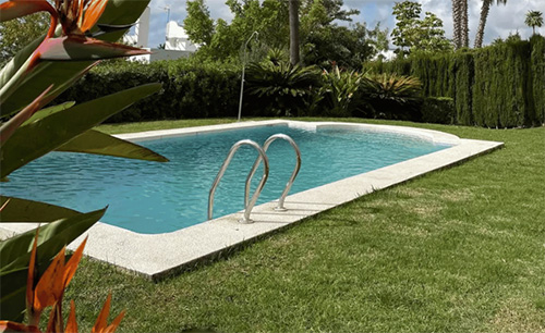 pvc-arme-sopremapool-design-marbella-gris-piscine